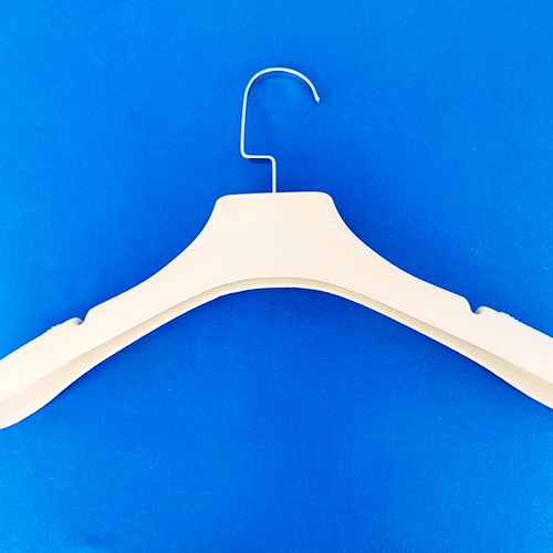 Childrens plastic hangers